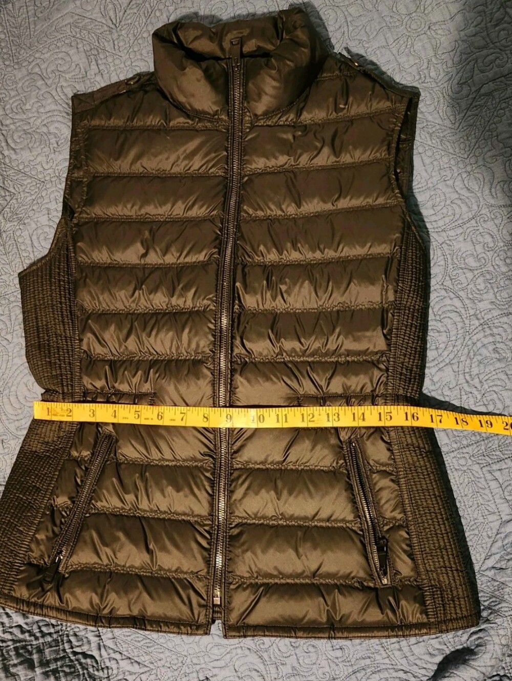 Burberry Brit Cranstead Womens Check Quilted Down Vest Puffer Black M - Picture 4 of 9
